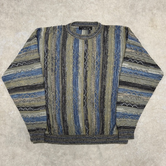 Vintage 3D Knit Sweater - Picture 2 of 6